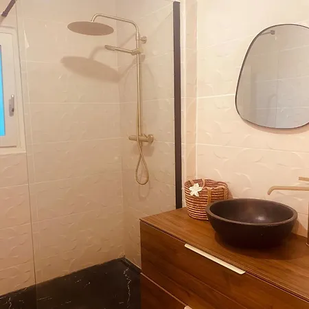 Appartement Cozy Near Center And Train Station